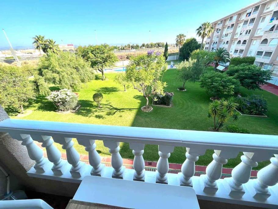 Casa Di Mateo With Garden View And Swimming Pool Apartment Torrevieja Exterior photo